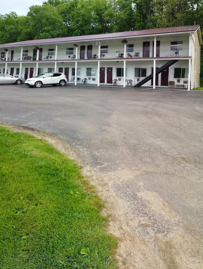 Motel Budget 2*